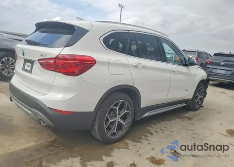 2016 BMW X1 xDrive28I из США, поврежденный, VIN WBXHT3C36GP883690